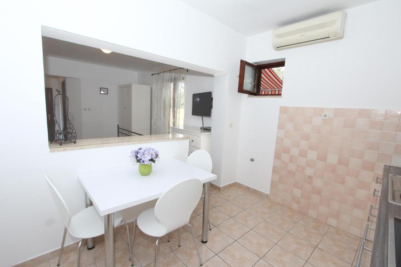 Apartments Mirela Rovinj Buitenkant foto