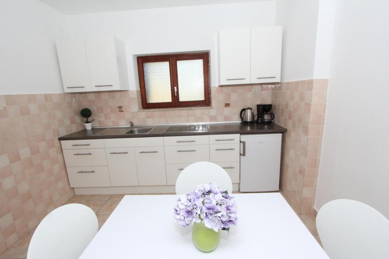 Apartments Mirela Rovinj Buitenkant foto