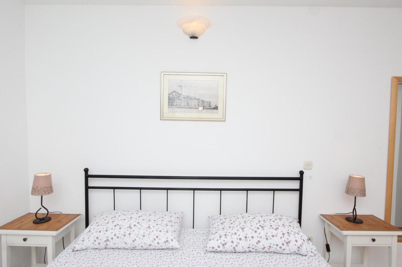 Apartments Mirela Rovinj Buitenkant foto