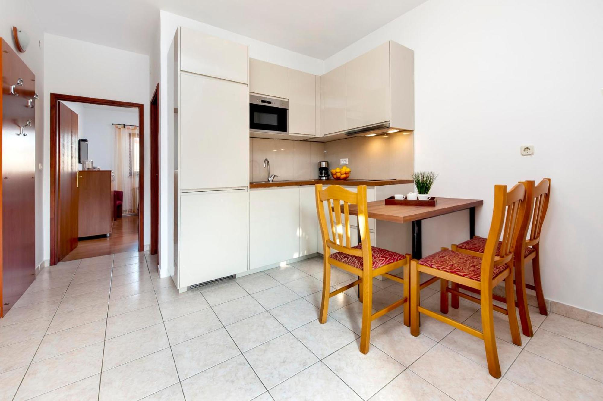 Apartments Mirela Rovinj Buitenkant foto